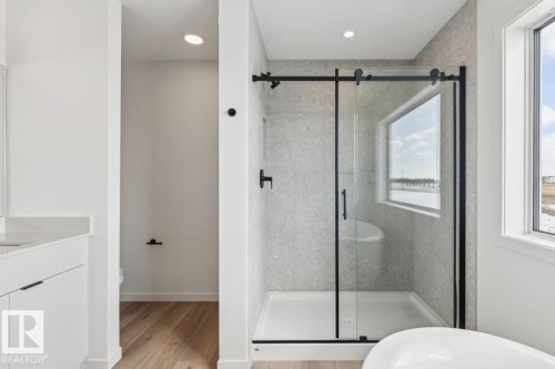 7015 50A Avenue, Beaumont, AB - Indoor Photo Showing Bathroom