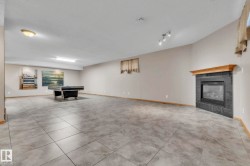 Massive rec room with loads of space for movie nights, games room - 