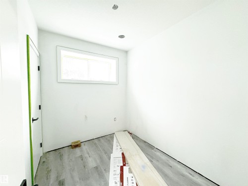1312 35 Street, Edmonton, AB - Indoor Photo Showing Other Room