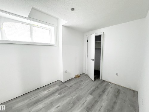 1312 35 Street, Edmonton, AB - Indoor Photo Showing Other Room