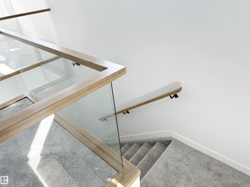 1312 35 Street, Edmonton, AB - Indoor Photo Showing Other Room