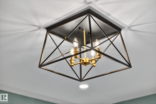 Detailed view of hanging lights - 3508 6 Street, Edmonton, AB - Indoor