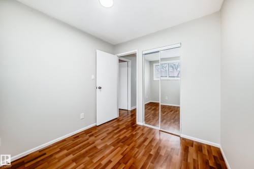 1189 Hooke Road, Edmonton, AB - Indoor Photo Showing Other Room