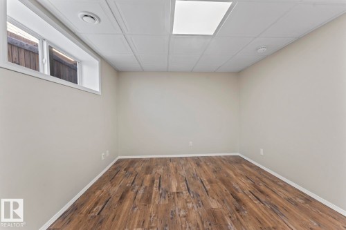 705 Robin Close E, Cold Lake, AB - Indoor Photo Showing Other Room