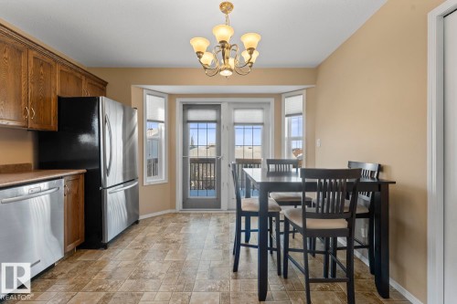 705 Robin Close E, Cold Lake, AB - Indoor