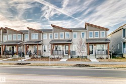 1002 STILLWATER Boulevard  Edmonton, AB T6M 1M8