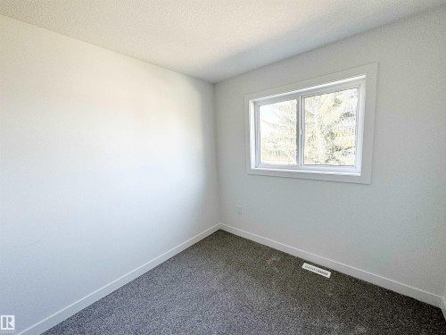 1314 35 Street, Edmonton, AB - Indoor Photo Showing Other Room