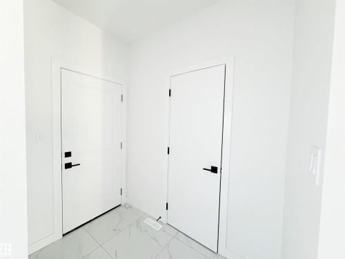 1314 35 Street, Edmonton, AB - Indoor Photo Showing Other Room