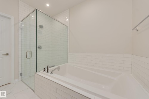 195 Stonehouse Way, Leduc, AB - Indoor Photo Showing Bathroom