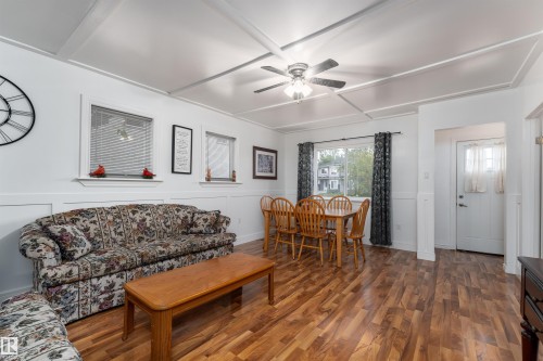 11539 101 Street, Edmonton, AB - Indoor