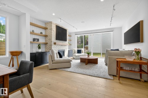 9721 96 Street, Edmonton, AB - Indoor Photo Showing Living Room With Fireplace