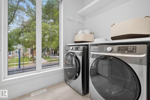 9721 96 Street, Edmonton, AB - Indoor Photo Showing Laundry Room