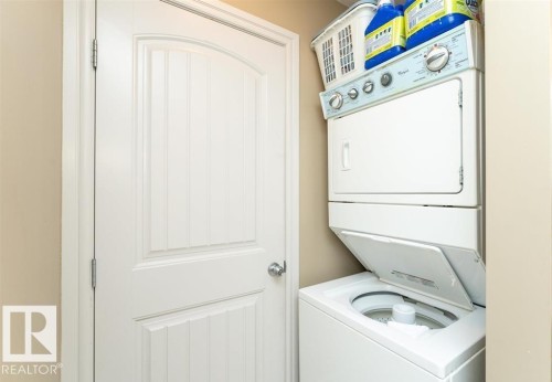 32 15151 43 Street, Edmonton, AB - Indoor Photo Showing Laundry Room