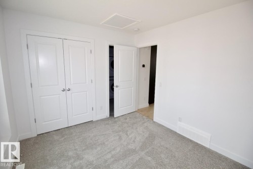 G 3864 Chrustawka Place, Edmonton, AB - Indoor Photo Showing Other Room