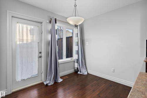 823 172 Street, Edmonton, AB - Indoor Photo Showing Other Room