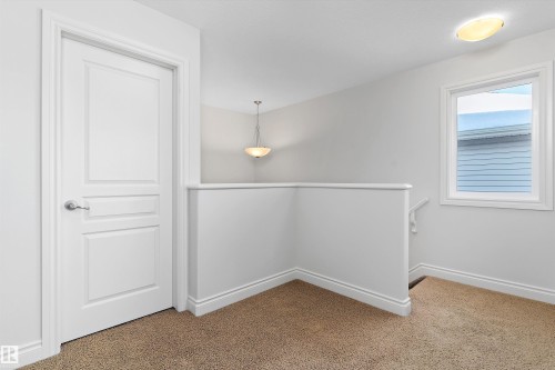 823 172 Street, Edmonton, AB - Indoor Photo Showing Other Room