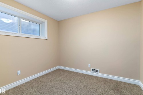 823 172 Street, Edmonton, AB - Indoor Photo Showing Other Room