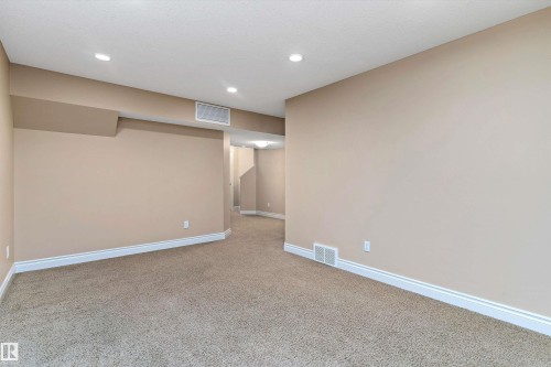 823 172 Street, Edmonton, AB - Indoor