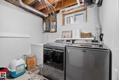 9327 86 Street, Edmonton, AB - Indoor Photo Showing Laundry Room