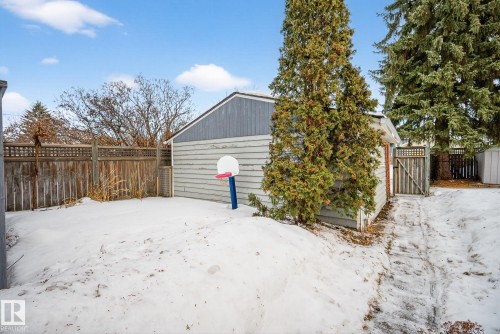 9327 86 Street, Edmonton, AB - Outdoor