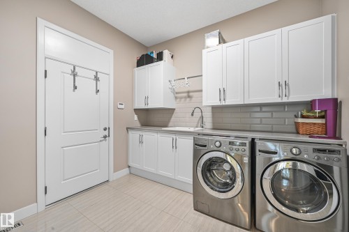 1 7570 May Common, Edmonton, AB - Indoor Photo Showing Laundry Room