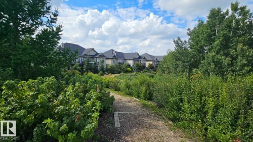 1 7570 May Common, Edmonton, AB - Outdoor