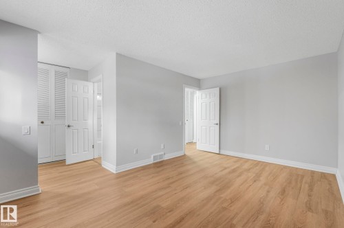 70 Hearthstone, Edmonton, AB - Indoor Photo Showing Other Room