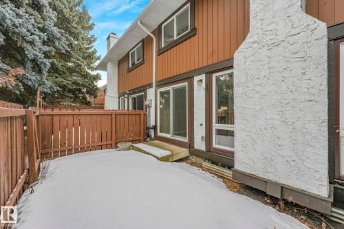 70 Hearthstone, Edmonton, AB - Outdoor With Exterior