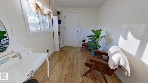 11935 57 Street, Edmonton, AB - Indoor Photo Showing Other Room