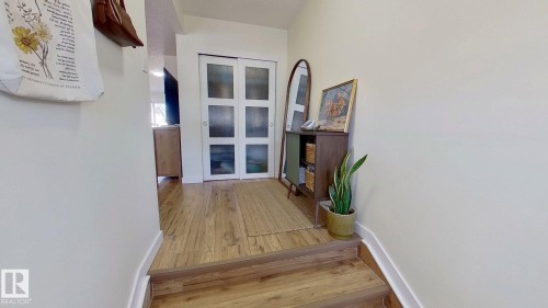 11935 57 Street, Edmonton, AB - Indoor Photo Showing Other Room