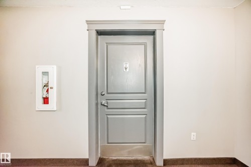 Entrance to property - 232 530 Hooke Road, Edmonton, AB - Indoor Photo Showing Other Room