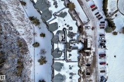 Aerial overview of property's location - 