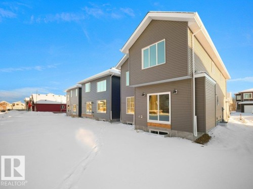 3310 Chickadee Dr, Edmonton, AB - Outdoor