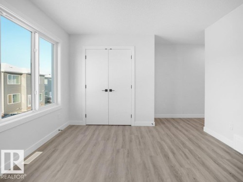 3310 Chickadee Dr, Edmonton, AB - Indoor Photo Showing Other Room