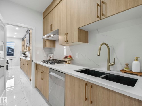3512 44 Avenue, Beaumont, AB - Indoor Photo Showing Kitchen With Double Sink With Upgraded Kitchen