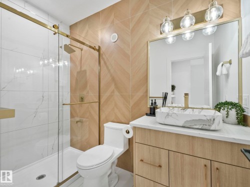 3512 44 Avenue, Beaumont, AB - Indoor Photo Showing Bathroom