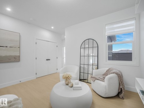 3512 44 Avenue, Beaumont, AB - Indoor