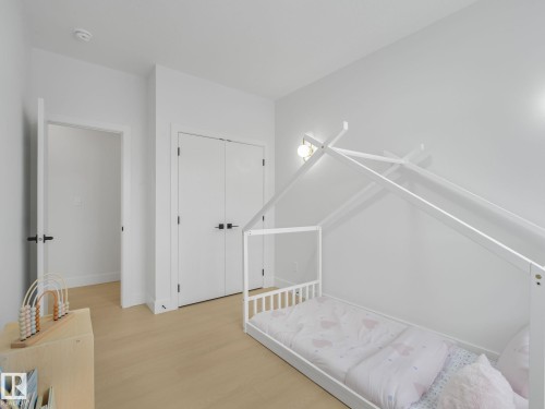 3512 44 Avenue, Beaumont, AB - Indoor Photo Showing Other Room