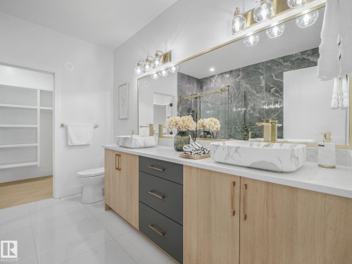 3512 44 Avenue, Beaumont, AB - Indoor Photo Showing Bathroom