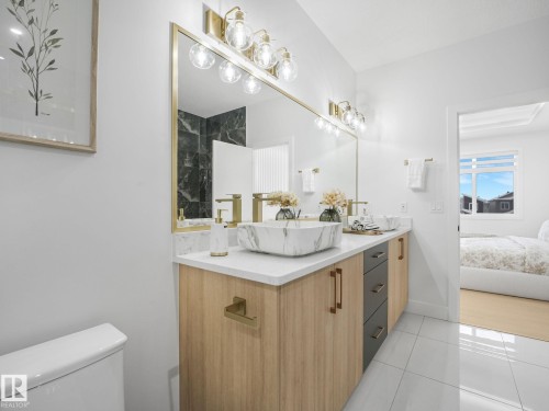 3512 44 Avenue, Beaumont, AB - Indoor Photo Showing Bathroom