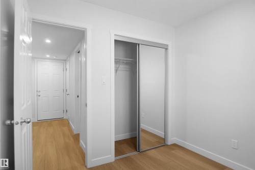 21225 131A Avenue, Edmonton, AB - Indoor Photo Showing Other Room
