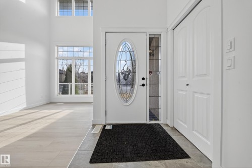 10916 175 Avenue, Edmonton, AB - Indoor Photo Showing Other Room