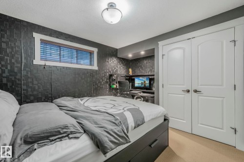 2307 Rutherford Way, Edmonton, AB - Indoor Photo Showing Bedroom