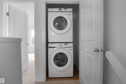 27 531 Merlin Landing, Edmonton, AB - Indoor Photo Showing Laundry Room