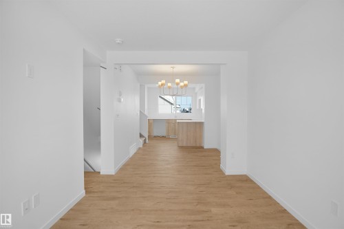 27 531 Merlin Landing, Edmonton, AB - Indoor Photo Showing Other Room