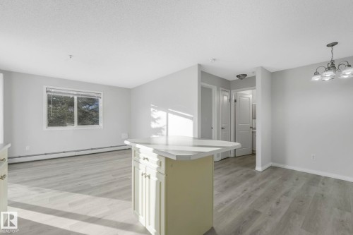 109 16221 95 Street, Edmonton, AB - Indoor