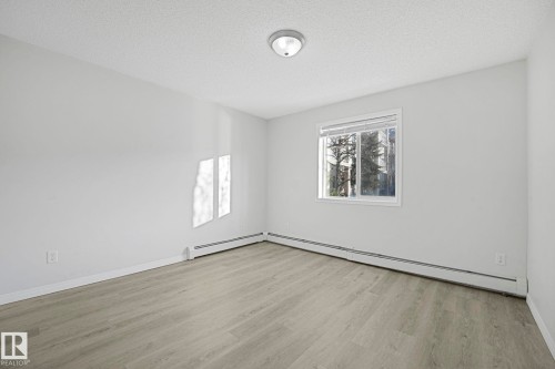 109 16221 95 Street, Edmonton, AB - Indoor Photo Showing Other Room
