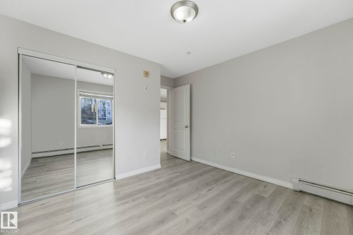 109 16221 95 Street, Edmonton, AB - Indoor Photo Showing Other Room