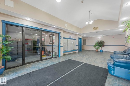 109 16221 95 Street, Edmonton, AB - Indoor Photo Showing Other Room