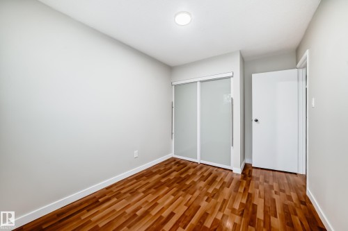 1189 Hooke Road, Edmonton, AB - Indoor Photo Showing Other Room